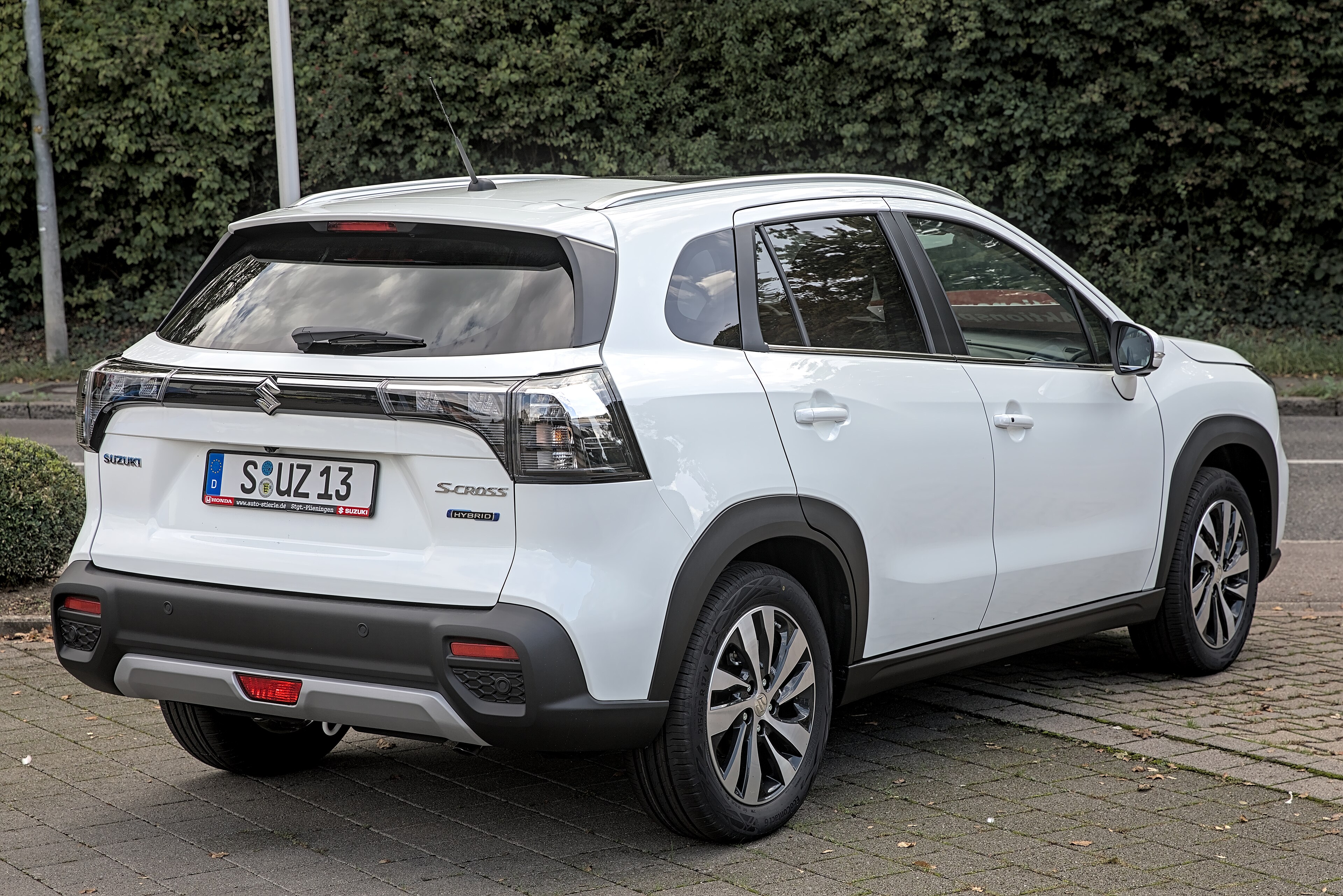 Lexus is-250