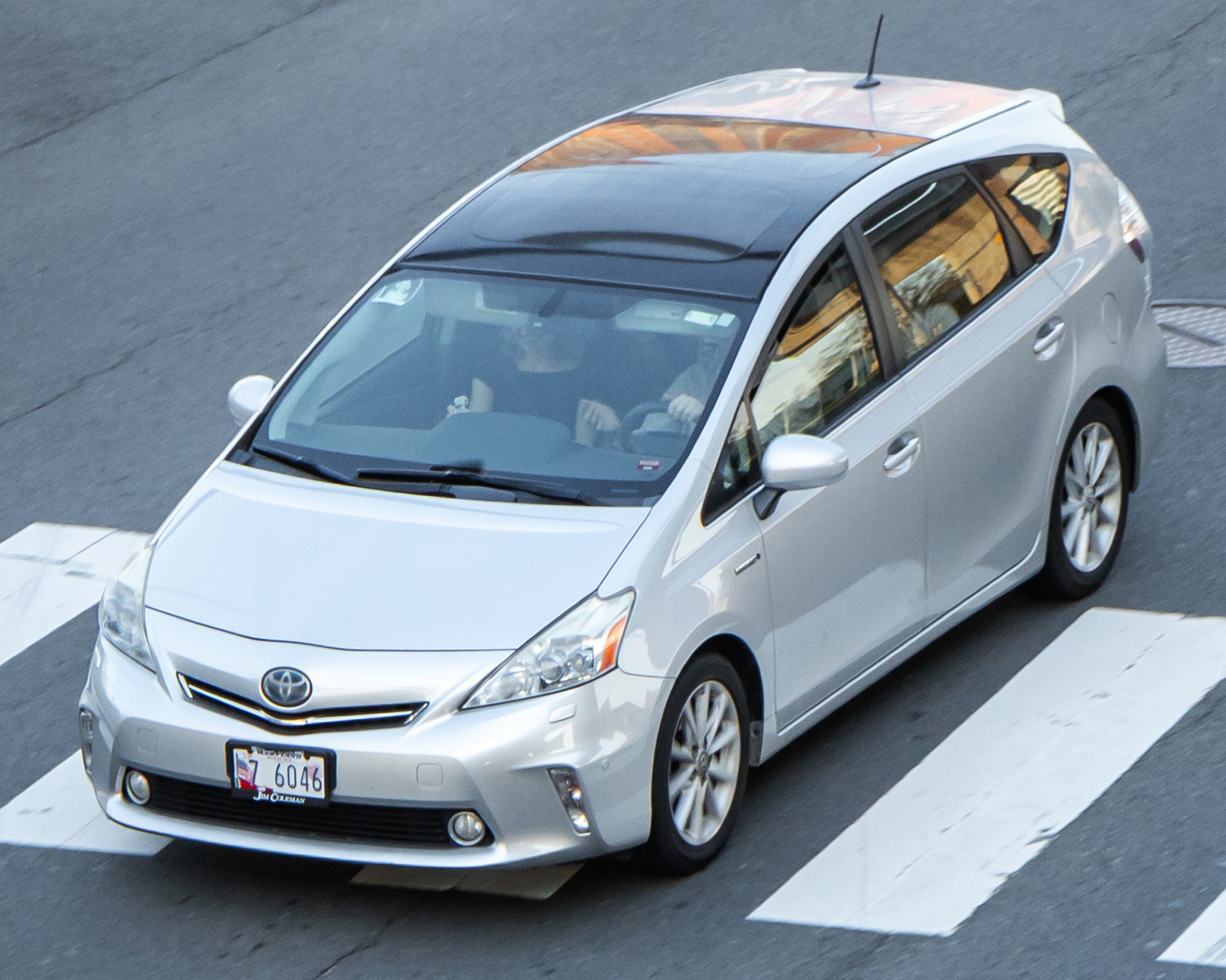 Toyota prius-v