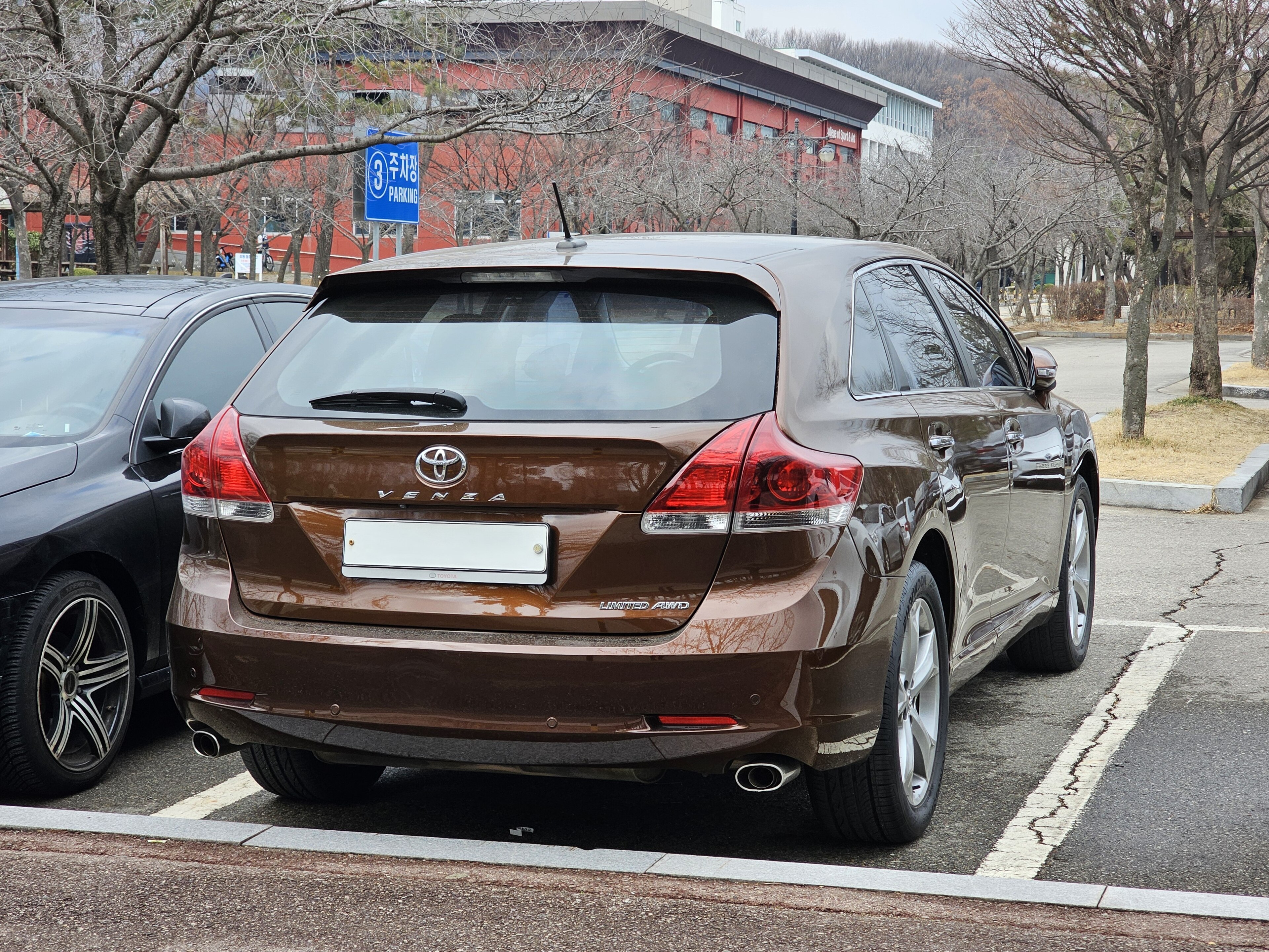 venza-awd