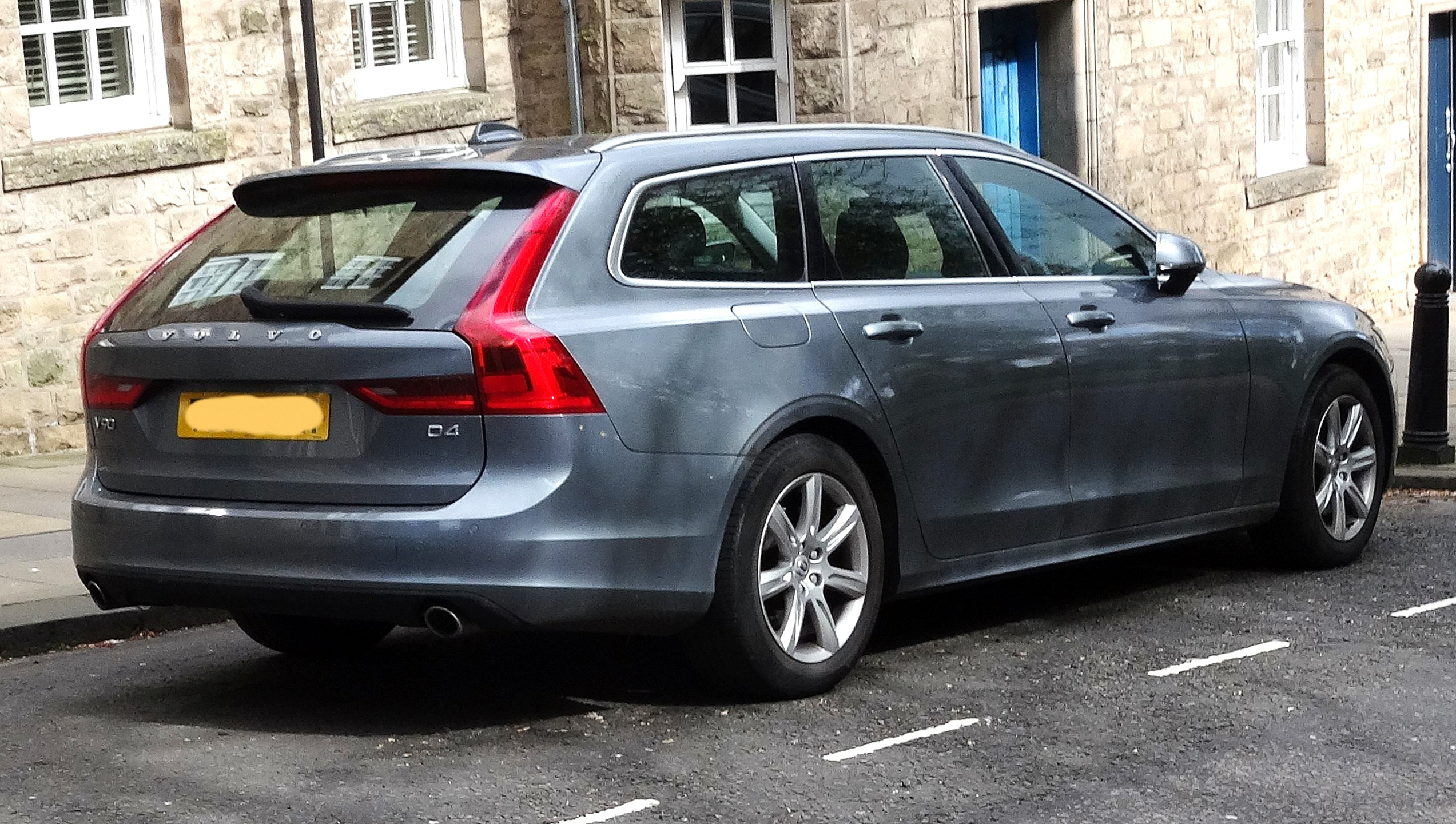 Volvo v90-awd