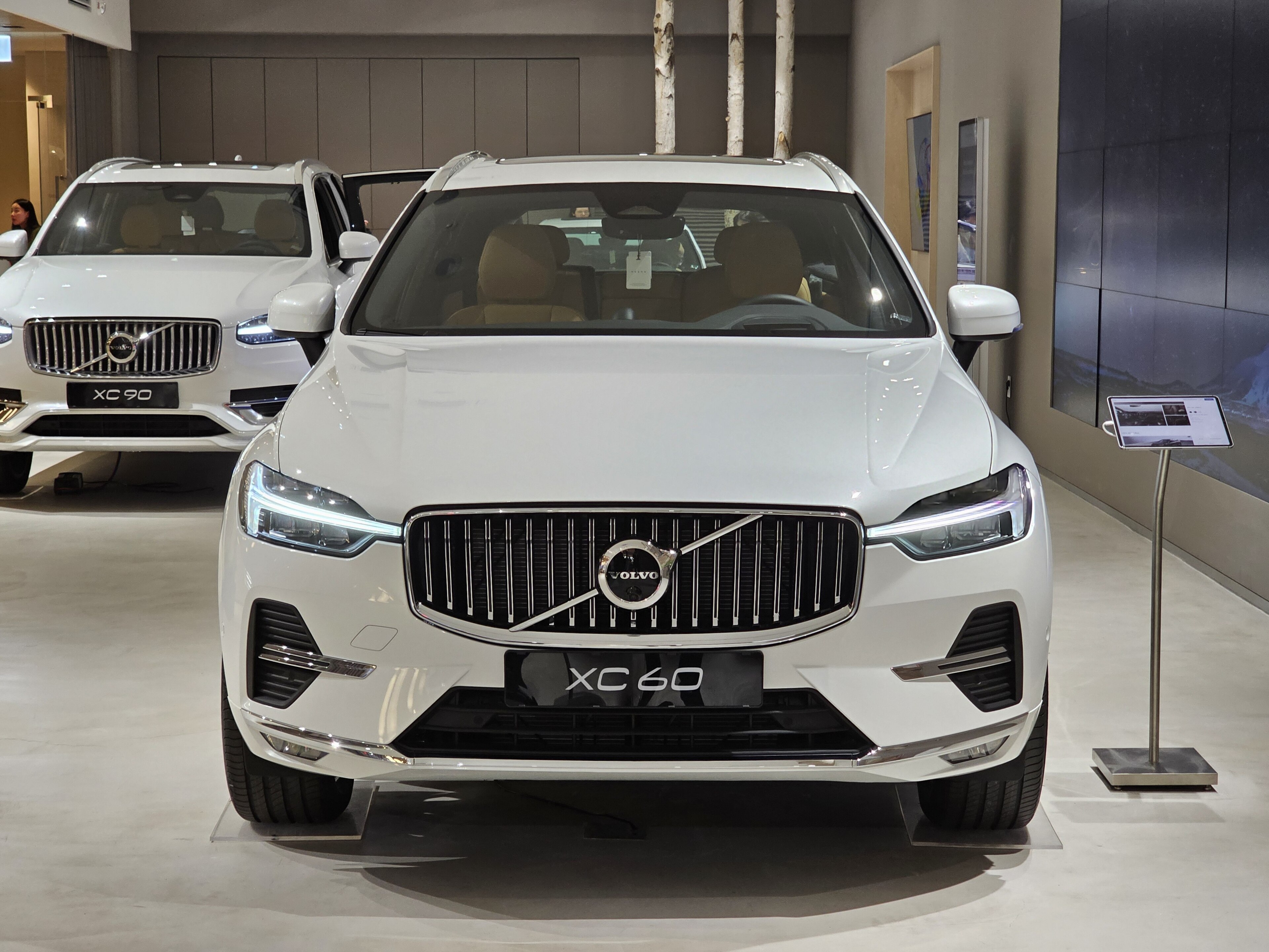 xc60-awd